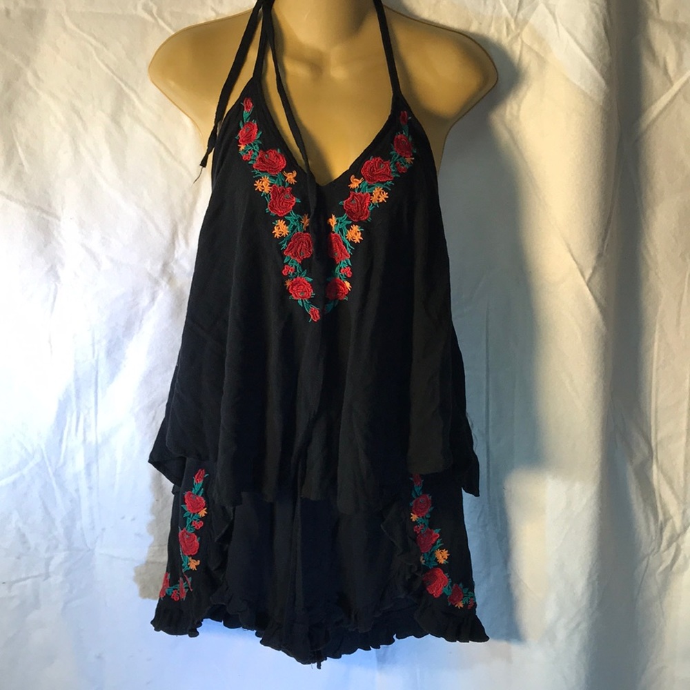 Umgee USA embroidery jumpsuit rompers Sz L vintage